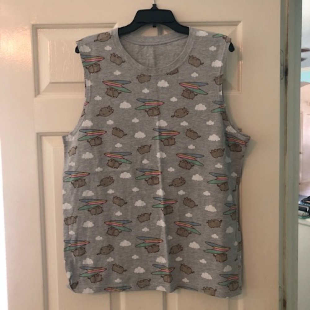 Pusheen Sleeveless T-shirt Size L Runs Big